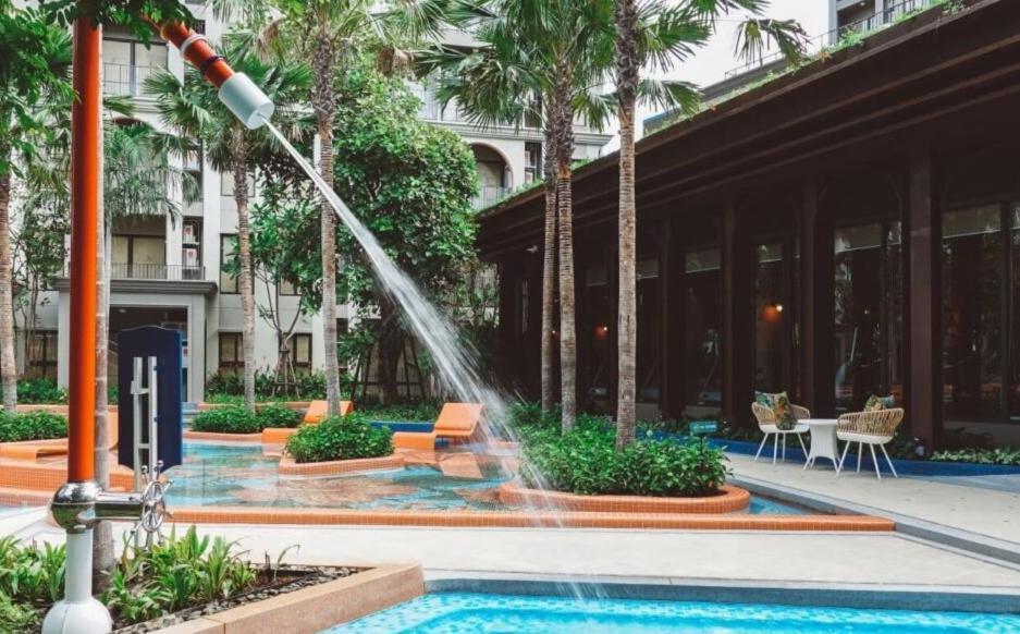 Lollipop Lahabana Huahin Aparthotel Exteriör bild