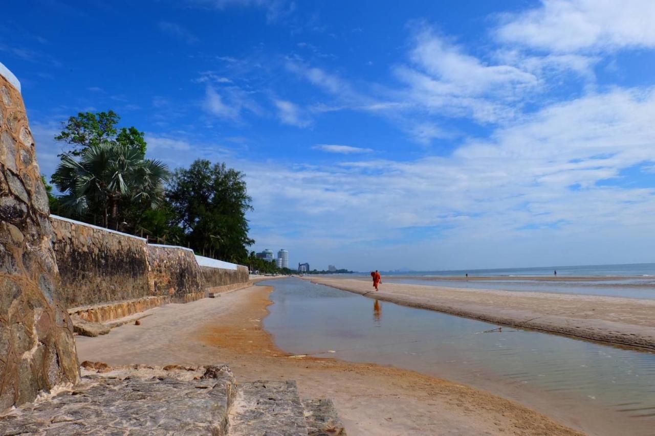 Lollipop Lahabana Huahin Aparthotel Exteriör bild